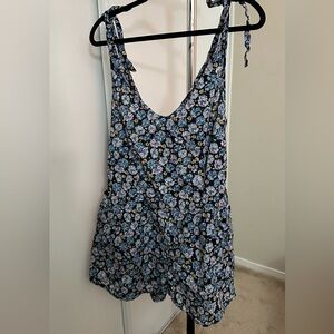 Miley Cyrus Juniors flowers Romper With Spaghetti Straps